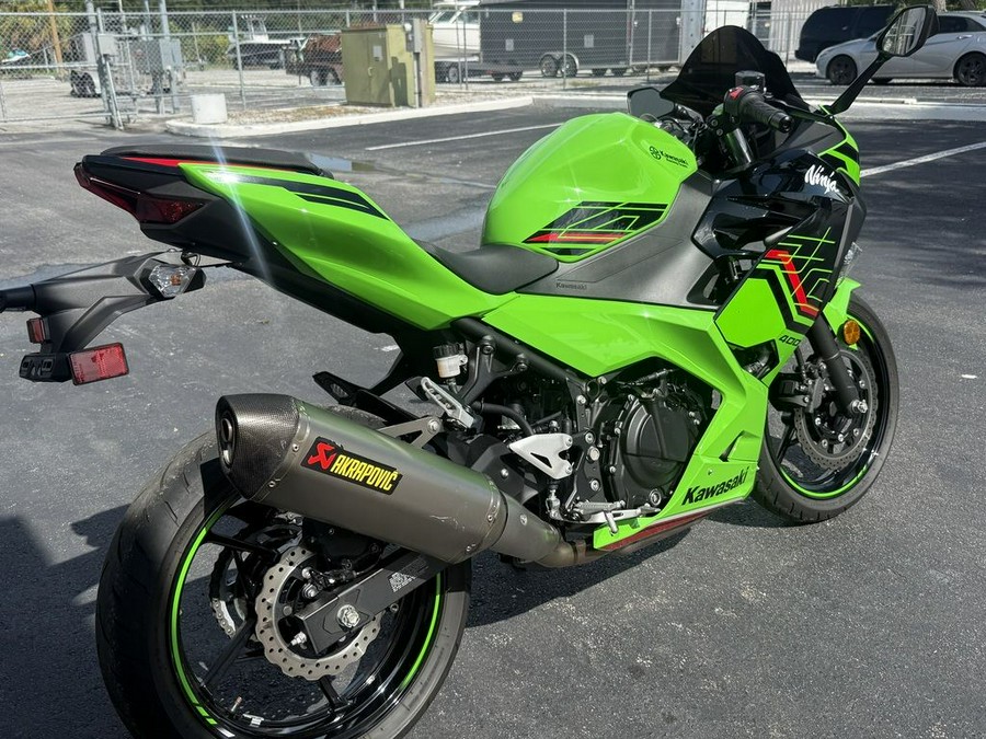 2023 Kawasaki Ninja 400 KRT Edition ABS