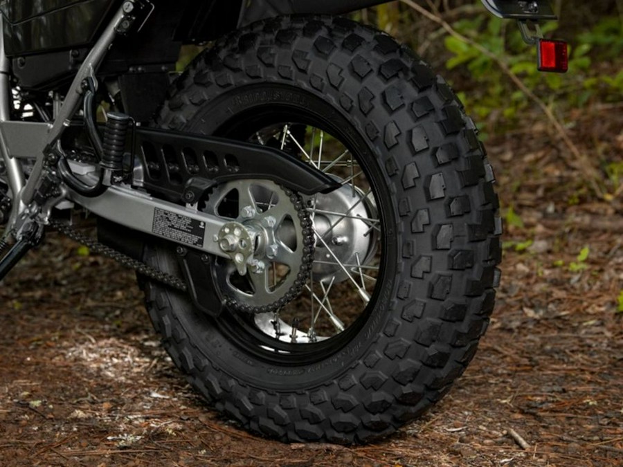 2027 Yamaha TW200