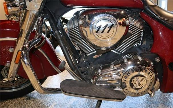 2017 Indian Motorcycle® Springfield™ Indian Motorcycle® Red