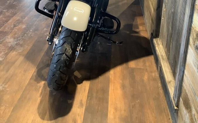 Harley-Davidson® Street Glide® 2026 FLHX Dark Billiard Gray Black Trim