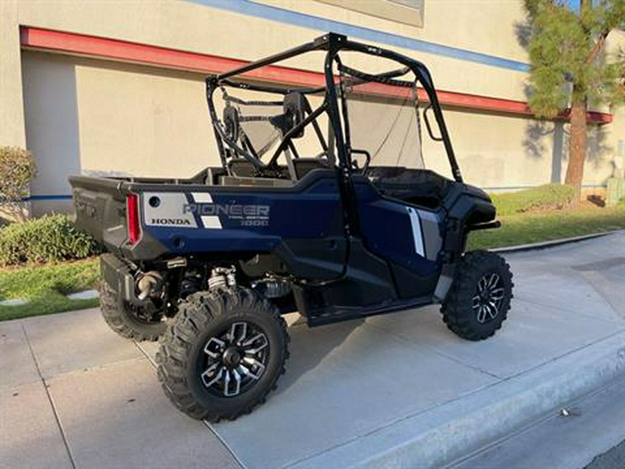 2023 Honda Pioneer 1000 Trail