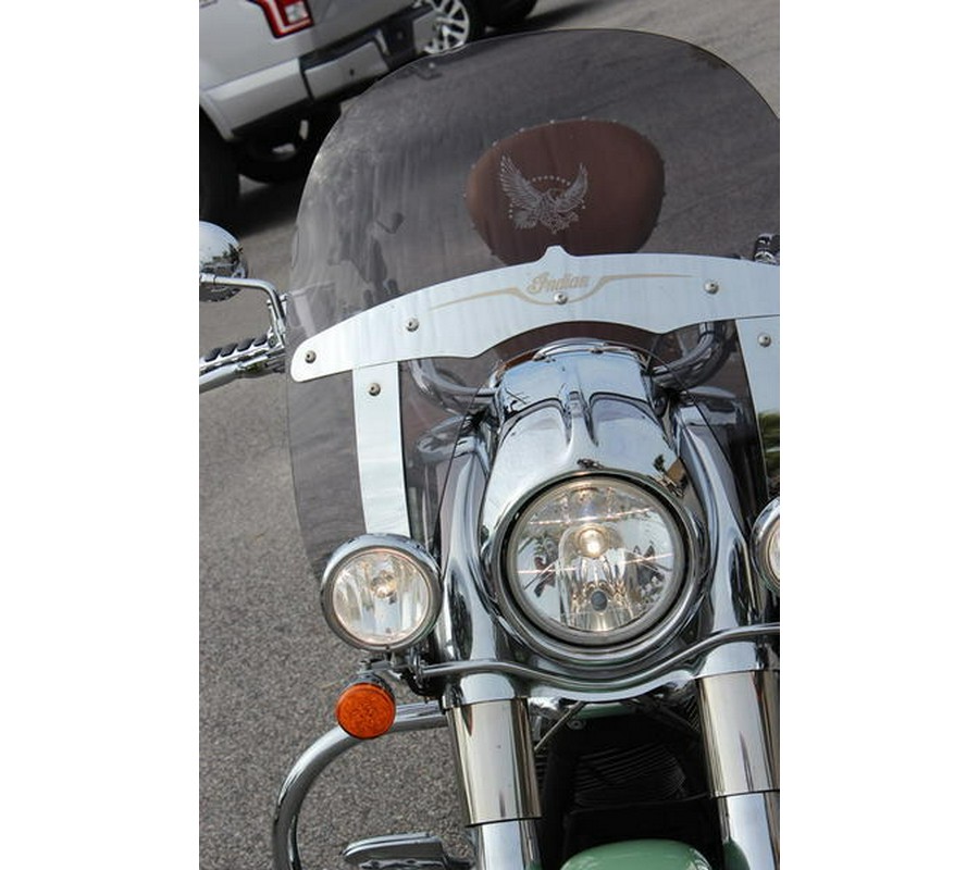 2015 Indian Motorcycle® Chief® Vintage Willow Green/Ivory Cream