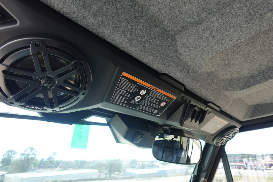 2026 Can-Am Defender MAX Limited HD11