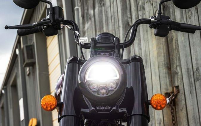 2025 Indian Chief Bobber Dark Horse