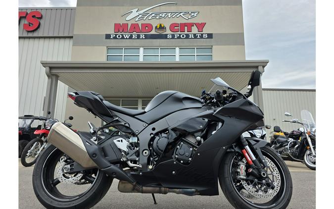 2025 NINJA ZX-10R - Kawasaki