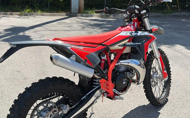 2026 Beta Motorcycles Xtrainer 300