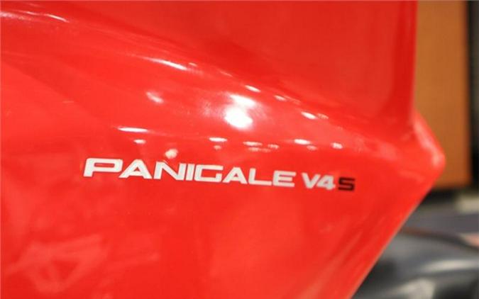 2018 Ducati Panigale V4 S