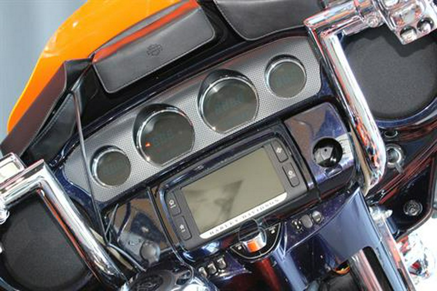 2015 Harley-Davidson CVO™ Street Glide®