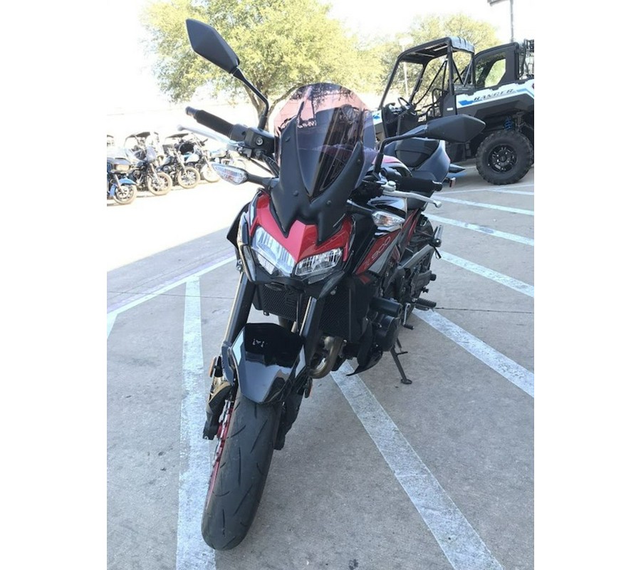 2024 Kawasaki Z900 ABS Candy Persimmon Red/Ebony