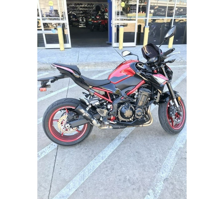 2024 Kawasaki Z900 ABS Candy Persimmon Red/Ebony