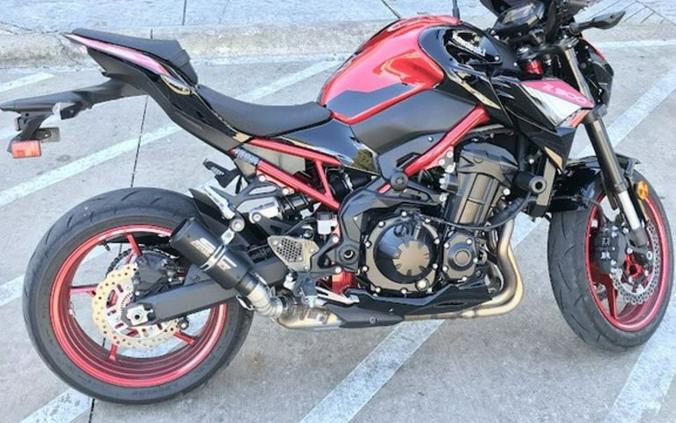 2024 Kawasaki Z900 ABS Candy Persimmon Red/Ebony