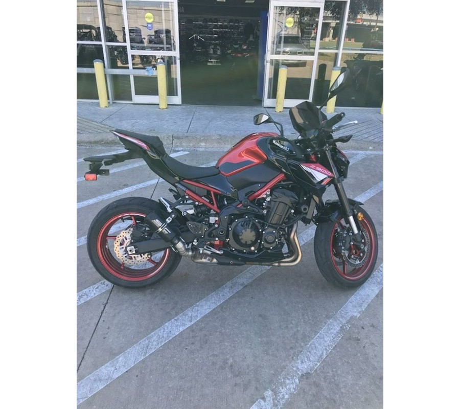2024 Kawasaki Z900 ABS Candy Persimmon Red/Ebony