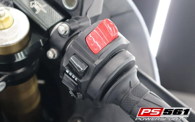 2017 Suzuki Motor of America Inc. Hayabusa