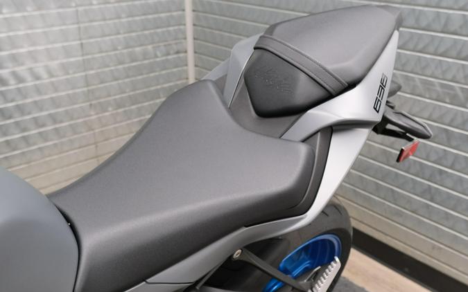 2026 KAWASAKI NINJA ZX-6R