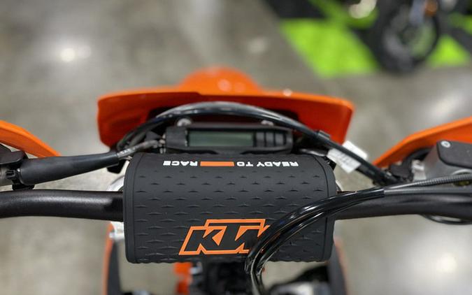 2027 KTM XC 300 W