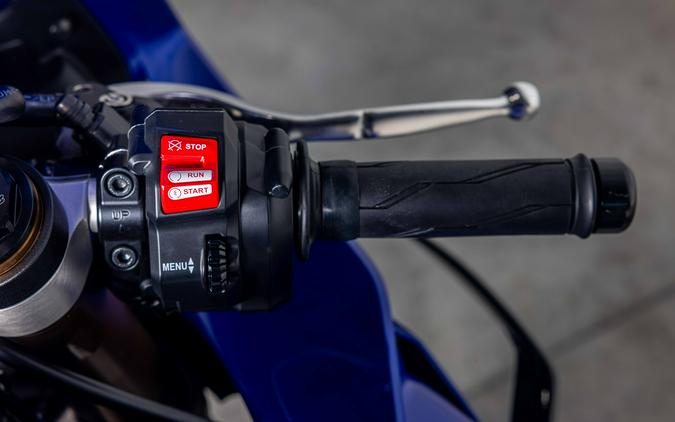 2025 Yamaha YZF-R1 Team Yamaha Blue - SA000389