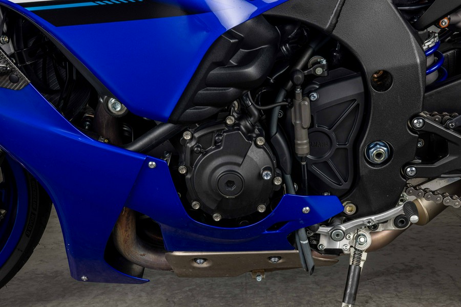 2025 Yamaha YZF-R1 Team Yamaha Blue - SA000389