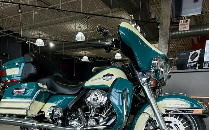 2009 FLHTCU Harley-Davidson ELECTRA GLIDE ULTRA CLASSIC