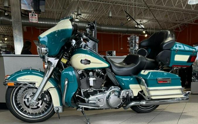 2009 FLHTCU Harley-Davidson ELECTRA GLIDE ULTRA CLASSIC