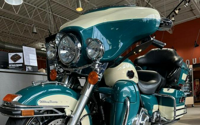 2009 FLHTCU Harley-Davidson ELECTRA GLIDE ULTRA CLASSIC