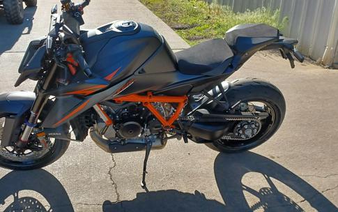 2024 KTM Super Duke 1390 R EVO