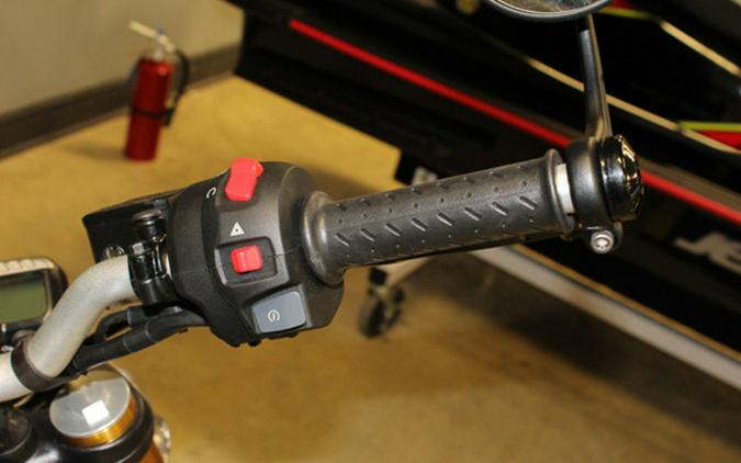 2025 Triumph Speed 400 Caspian Blue / Storm Grey