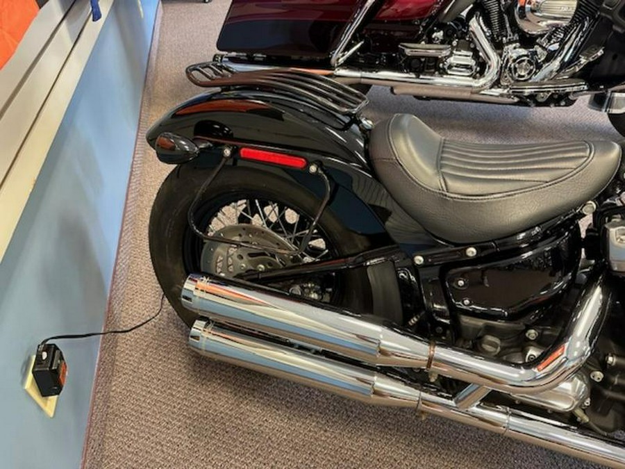 2018 Harley-Davidson® FLSL - Softail® Softail Slim®