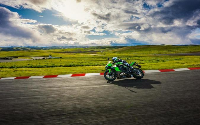 2025 Kawasaki Ninja ZX-6R ABS KRT Edition