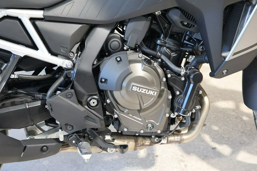 2026 Suzuki V-Strom 800