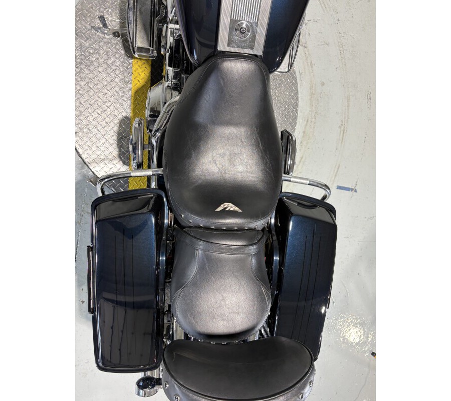 2002 Harley-Davidson® Road King® CUSTOM BLACK