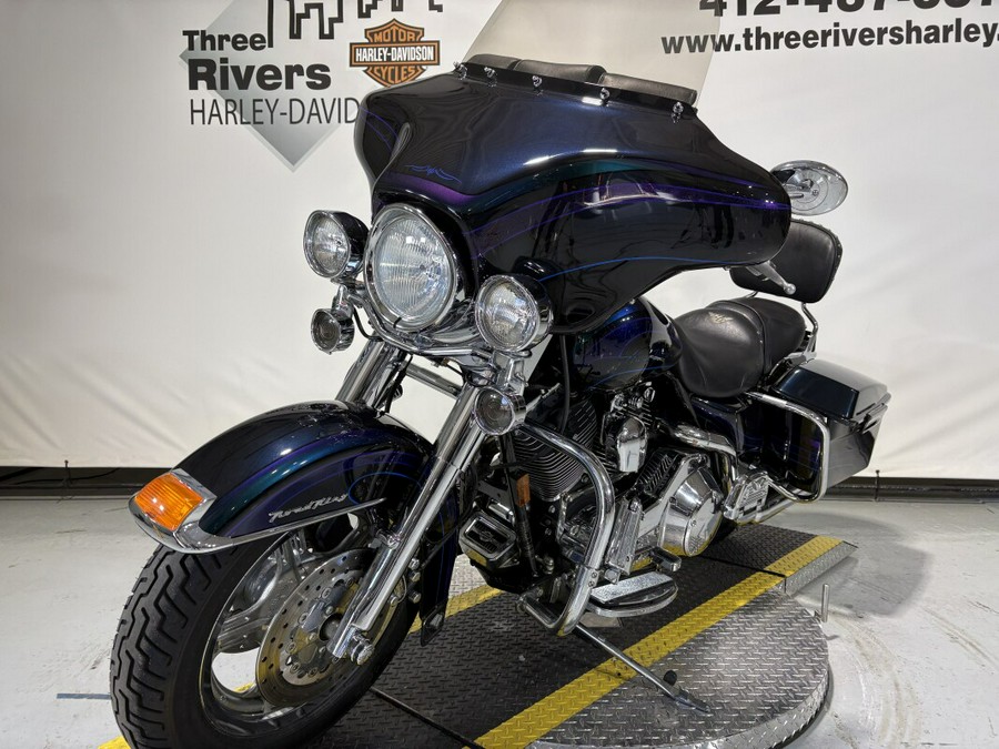2002 Harley-Davidson® Road King® CUSTOM BLACK