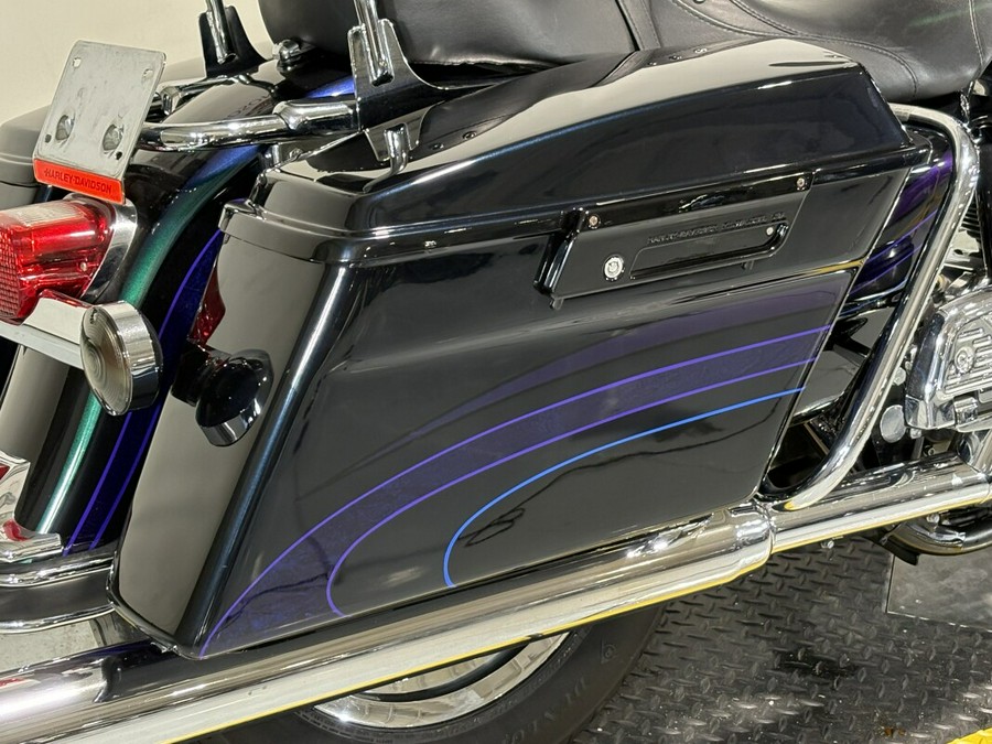 2002 Harley-Davidson® Road King® CUSTOM BLACK
