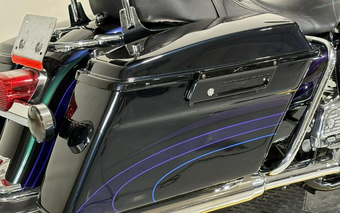 2002 Harley-Davidson® Road King® CUSTOM BLACK