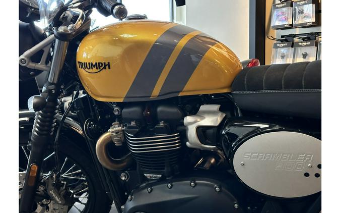 2024 Triumph SCRAMBLER 900