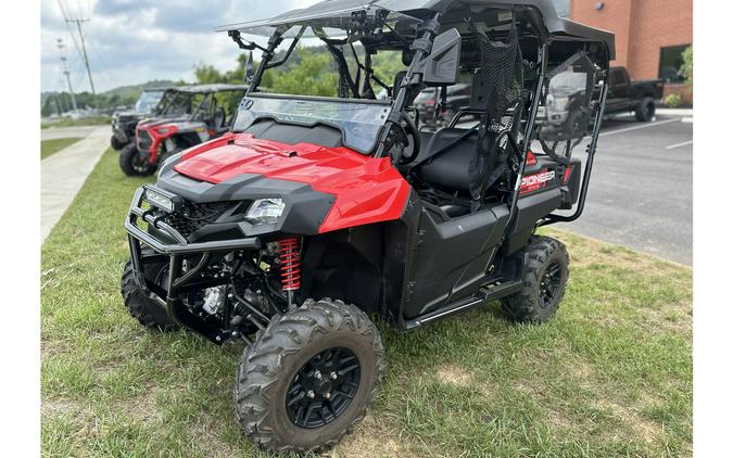 2025 Honda PIONEER 700 DELUXE