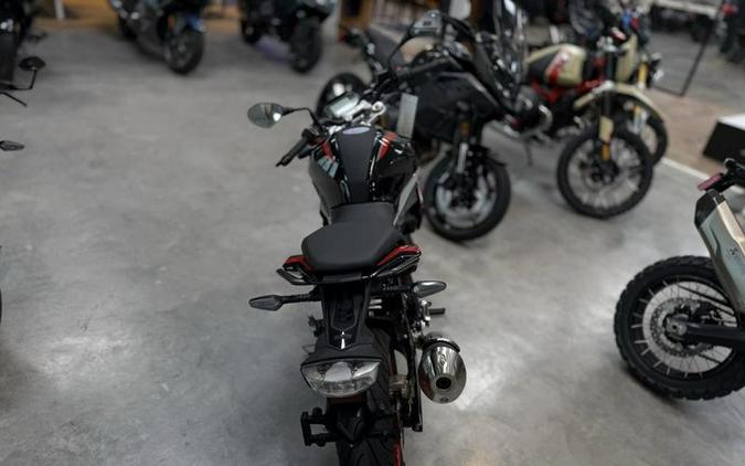 2025 BMW G 310 R Style Passion