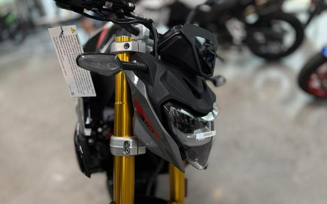 2025 BMW G 310 R Style Passion
