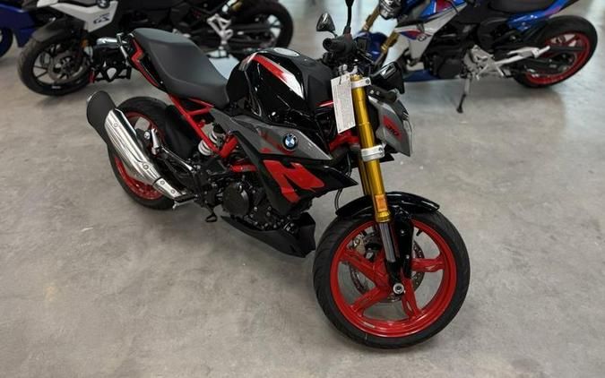 2025 BMW G 310 R Style Passion