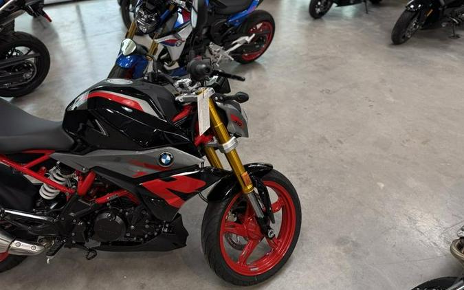 2025 BMW G 310 R Style Passion