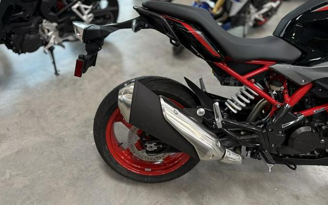 2025 BMW G 310 R Style Passion