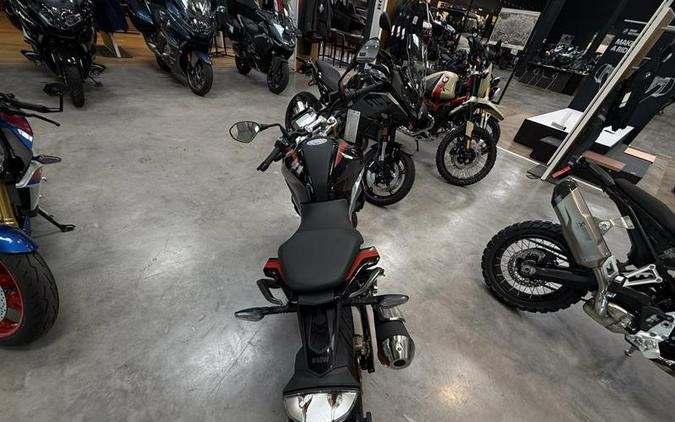 2025 BMW G 310 R Style Passion