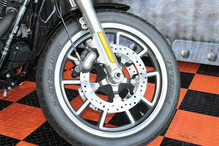 2017 Harley-Davidson Low Rider®