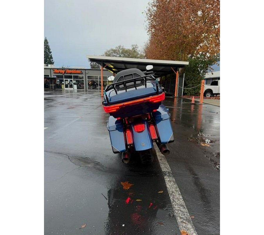 2022 Harley-Davidson® FLTRK - Road Glide® Limited