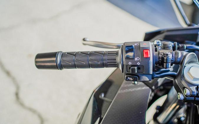 2026 Kawasaki Ninja 500 ABS Metallic Flat Spark Black