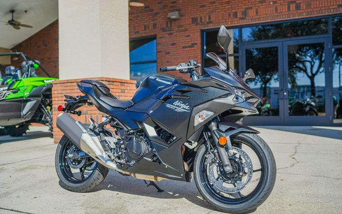 2026 Kawasaki Ninja 500 ABS Metallic Flat Spark Black