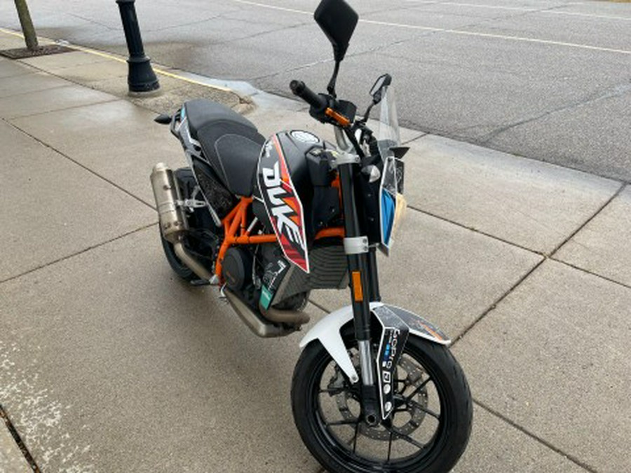 2013 KTM 690 Duke