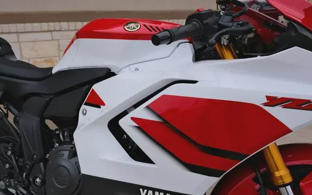 2026 YAMAHA YZF-R7 70TH ANNIVERSARY EDITION