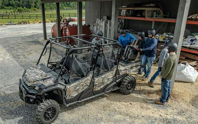 2025 Honda Pioneer 1000-6 Deluxe Crew