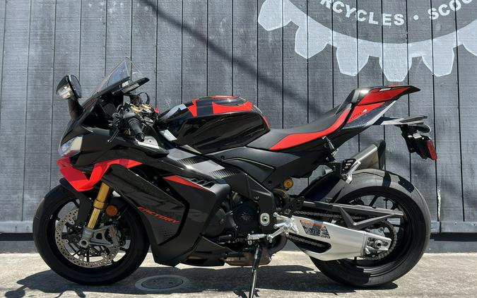 2026 Aprilia RSV4 1100 FACTORY