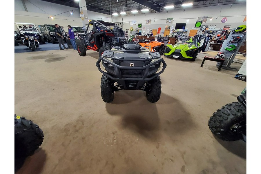 2023 Can-Am OUTLANDER PRO XU HD7